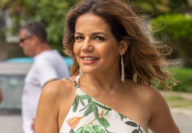 Harmonização? Nívea Stelmann é detonada nas redes sociais após mudar aparência: "Horrorosa"
