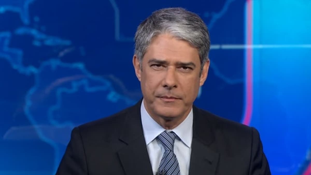 O jornalista William Bonner surpreendeu um ex-colega (Foto: Reprodução)