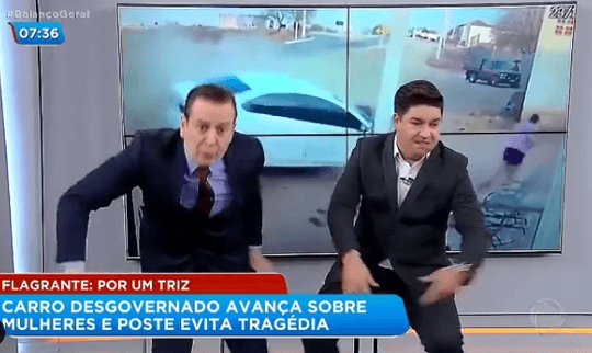 Bruno Peruca e Celso Zucatelli se "assustaram" no Balanço Geral da Record (Foto: Reprodução) Bruno Peruca e Celso Zucatelli se "assustaram" no Balanço Geral da Record (Foto: Reprodução)