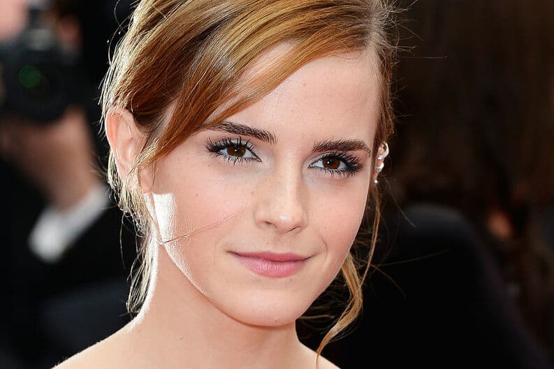 Emma Watson abre o jogo sobre sua intimidade e entrega se está namorando