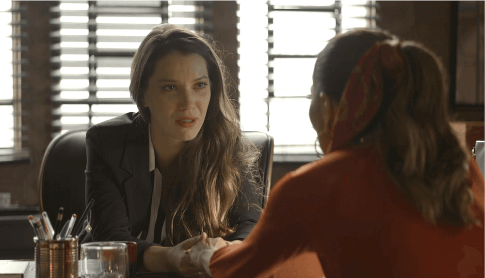 A Dona do Pedaço: Fabiana é expulsa de fábrica por Maria da Paz e faz loucura pra reverter situação