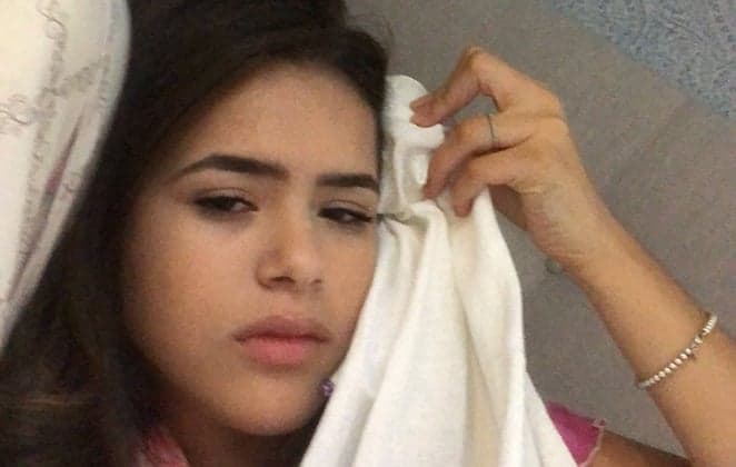 Maisa é confrontada com a realidade, se desespera e faz pedido: “Dias melhores virão”