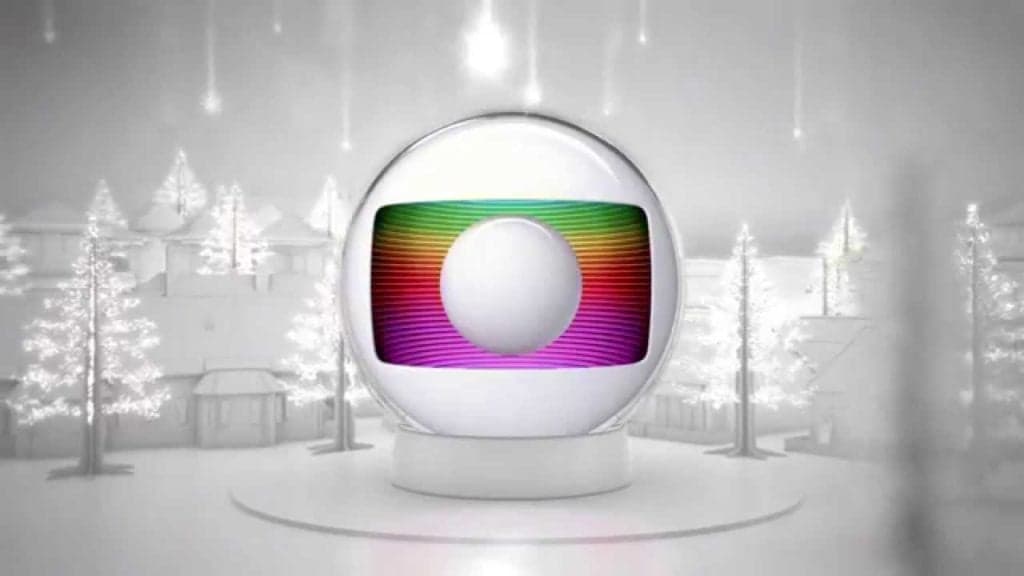 Pai de famoso ator da Globo volta ao trabalho e vira Papai Noel de shopping sem filho saber
