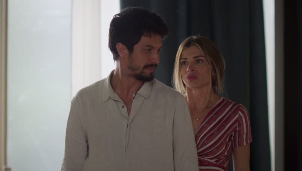 http://tvfoco.uai.com.br/wp-content/uploads/2015/05/Daniela-Mercury.jpg