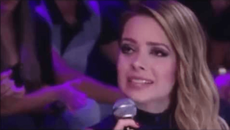 Sandy se manifesta após o que aconteceu no último show: 'Ainda sem palavras, só sentindo e processando'