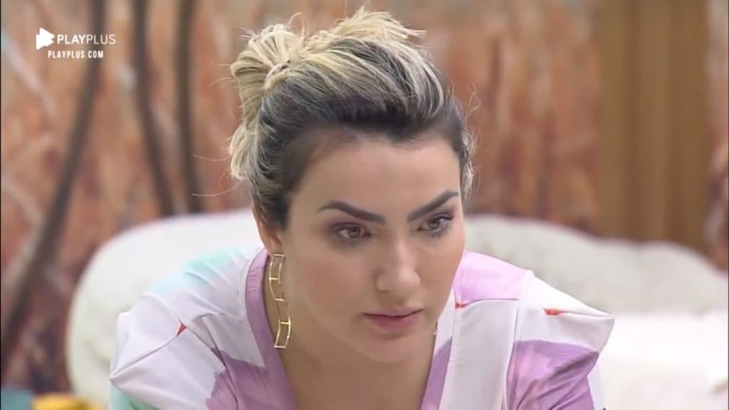A Fazenda 11: Thayse Teixeira protagoniza briga em reality e reclama da realização das atividades