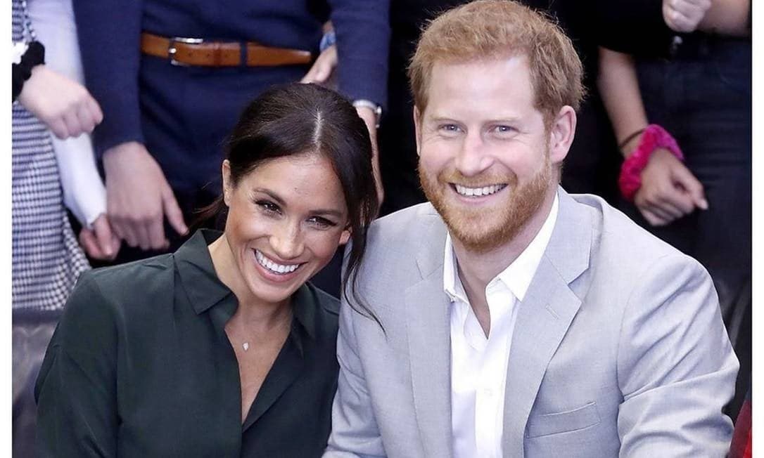 Harry e Meghan Markle tem briga feia na relação e confusão é formada (Foto: Reprodução) Harry e Meghan Markle tem briga feia na relação e confusão é formada (Foto: Reprodução)