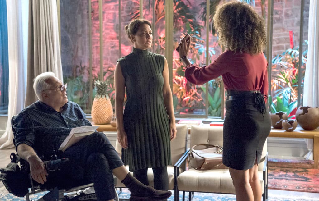Nana ( Fabiula Nascimento ) e Alberto ( Antonio Fagundes ) descobrem que Gisele ( Sheron Menezzes ) e Diogo ( Armando Babaioff ) eram amantes em Bom Sucesso Nana ( Fabiula Nascimento ) e Alberto ( Antonio Fagundes ) descobrem que Gisele ( Sheron Menezzes ) e Diogo ( Armando Babaioff ) eram amantes em Bom Sucesso