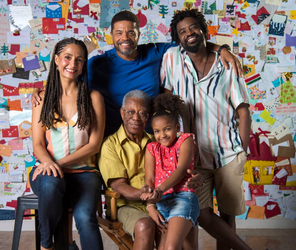 Juntos a Magia Acontece e seus personagens da Globo no especial de Natal