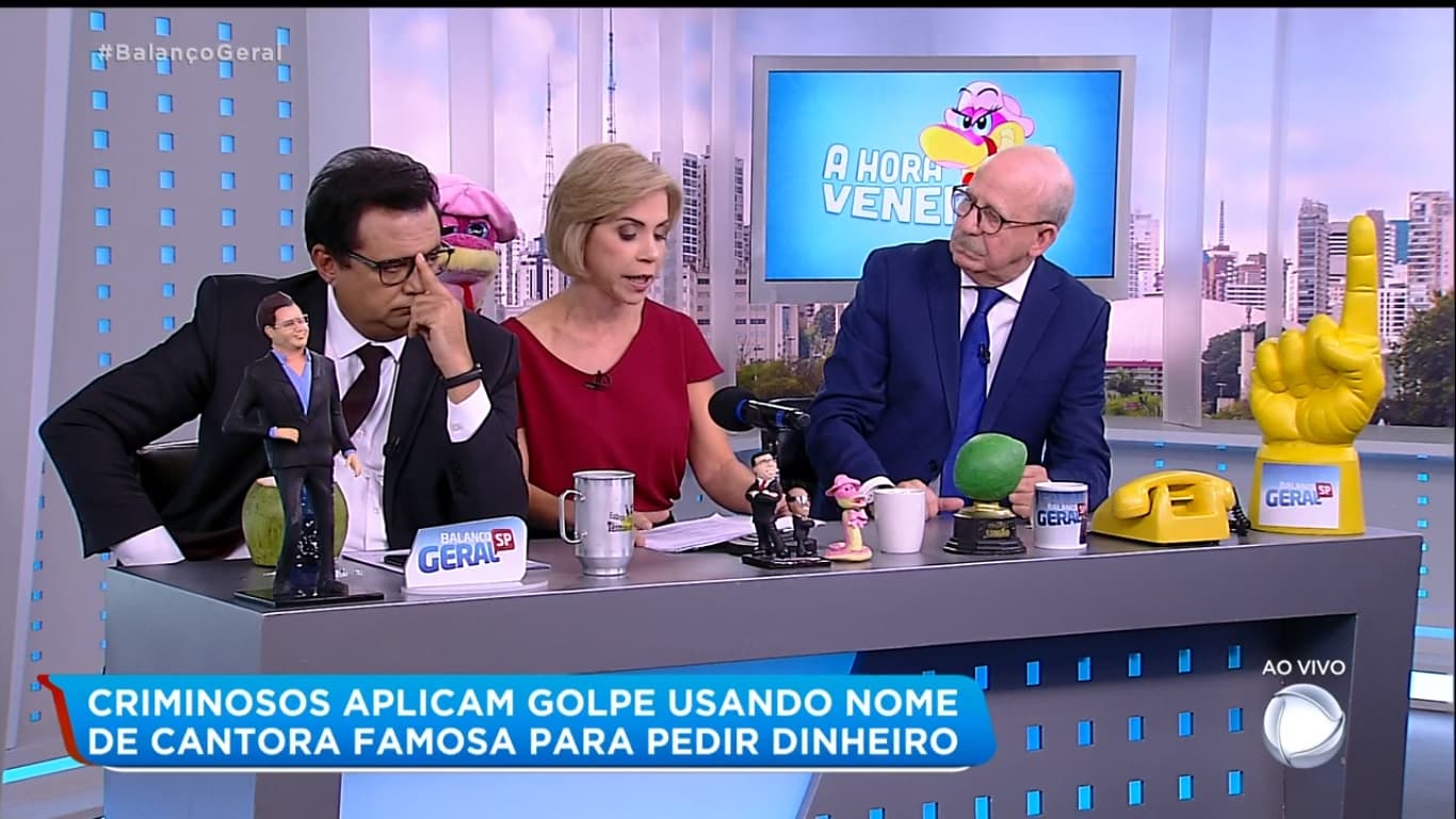 Keila Jimenez apresenta A Hora da Venenosa ao lado de Geraldo Luís e Renato Lombardi (Imagem: Reprodução)