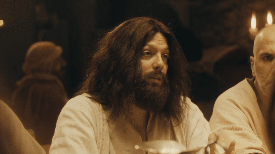 Fabio Porchat revolta religiosos após filme com Jesus gay e responde ameaças: “Me resolvo com Deus”