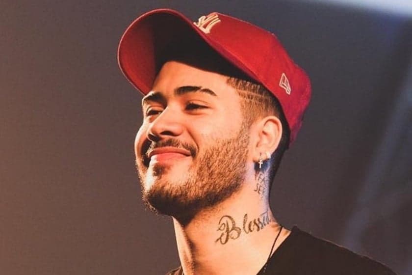 Kevinho manda recado para ex-namorada durante show e público aponta Flávia Pavanelli como alvo