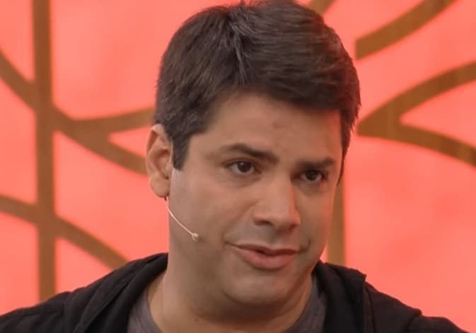 Lair Rennó se emociona com saída da Globo e ganha recado comovente de Fátima Bernardes