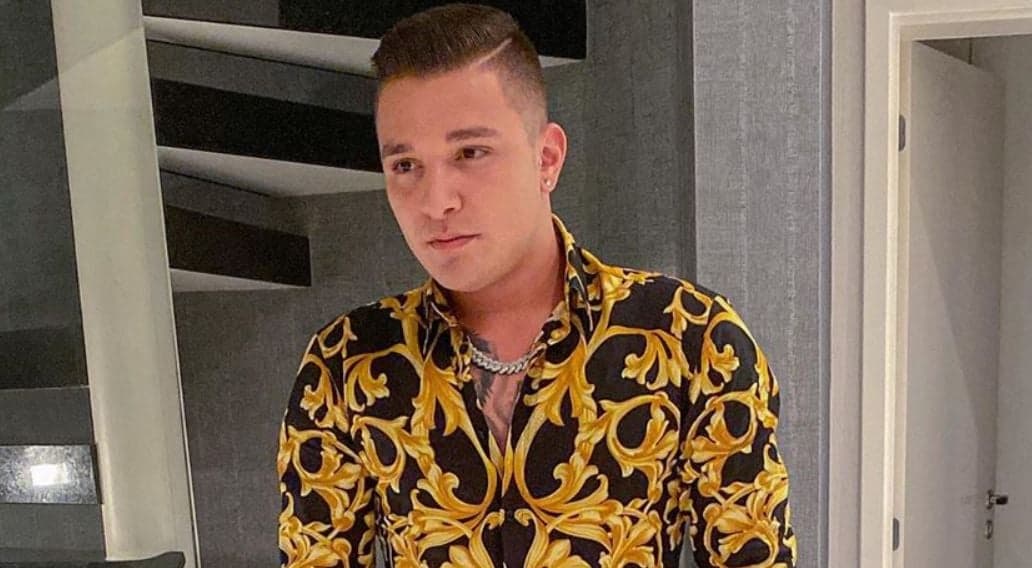 MC Gui foi preso após ser flagrado em cassino clandestino em plena pandemia (Foto: Reprodução)
