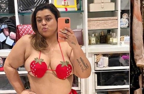 Preta Gil usa biquíni curtíssimo de Sabrina Sato e quase deixa escapar parte íntima: "Não coube"
