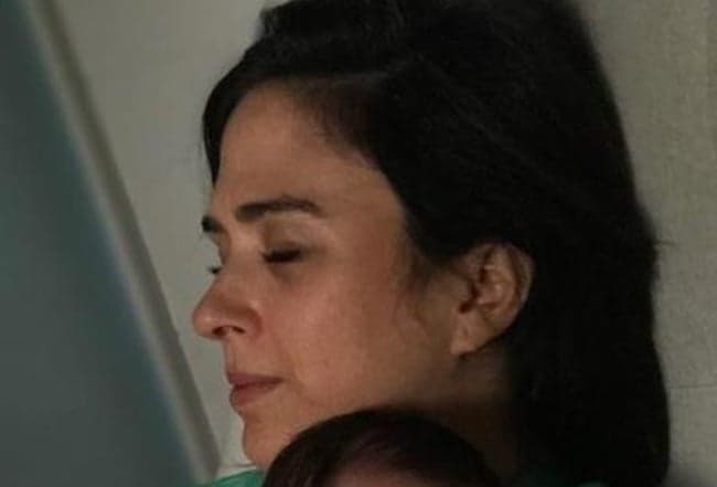 Tatá Werneck publica foto fofa com a filha Clara Maria e 'esculhamba' a própria família