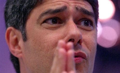 William Bonner se torna alvo de confissões e decreto de como ele realmente é fora da TV é feito: "Meu Deus"
