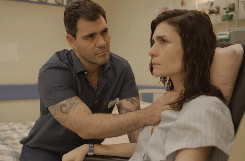 Amor de Mãe: Leila mostra verdadeira face e escorraça Betina da casa de Magno
