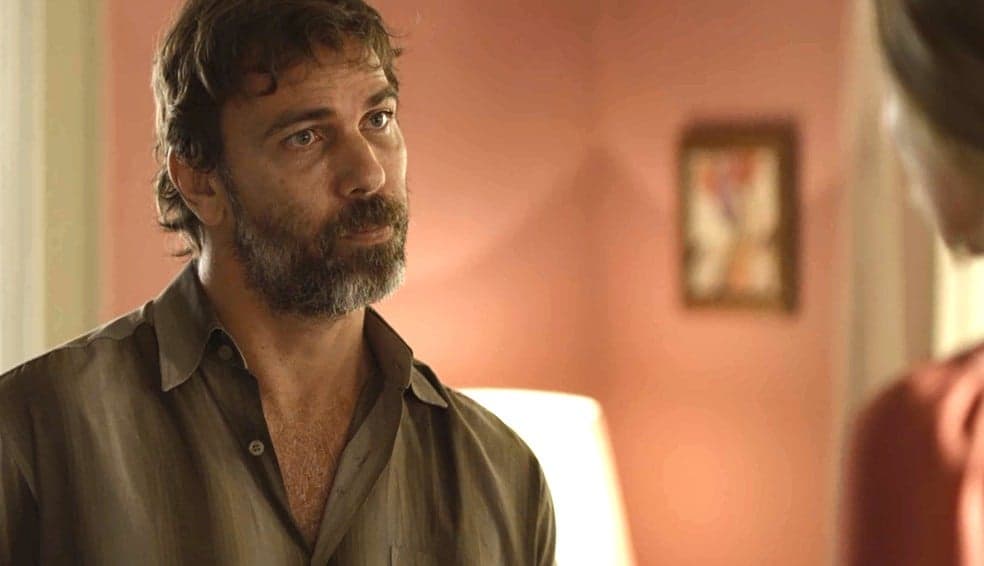 Bom Sucesso: Elias é brutalmente assassinado após chantagem; saiba quem o matará