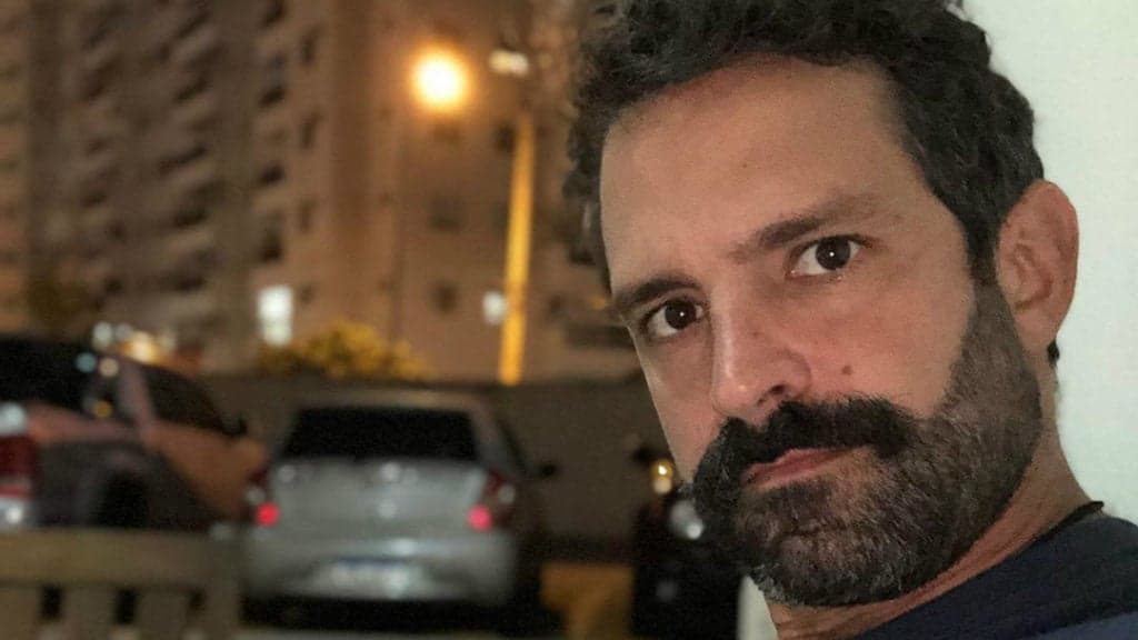 Ex-galã da Globo que virou motorista, comove público com mensagem tocante: "Que seja um ano bom''