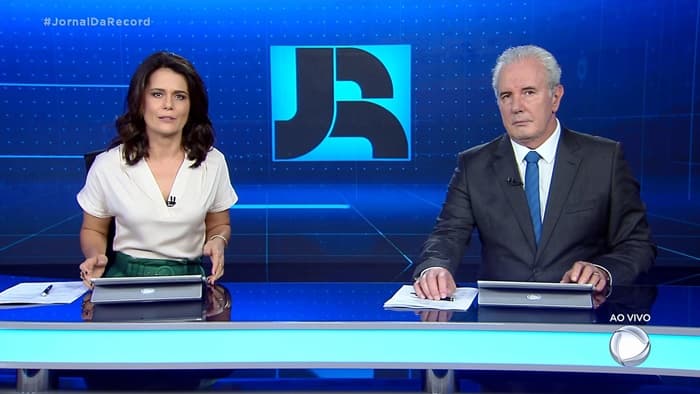 Record dispara em audiência com nova grade e Bolsonaro, e desbanca SBT; confira os consolidados de segunda-feira (02/12/19)