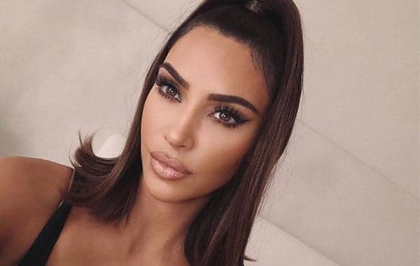 Treta! Kim Kardashian se revolta com críticas por uso de Photoshop e faz revelação inacreditável