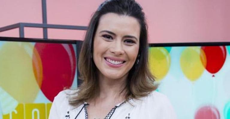 Jornalista da Globo, Michelle Loreto, surpreende e expõe namorado bonitão na internet