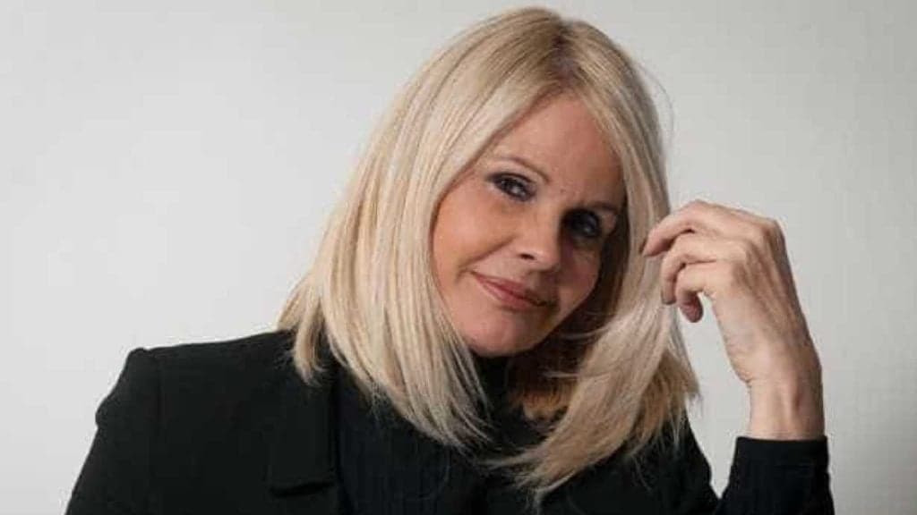 Monique Evans quis saber o motivo de Andréa Nóbrega participar de A Fazenda, mas é detonada e fica sem reação