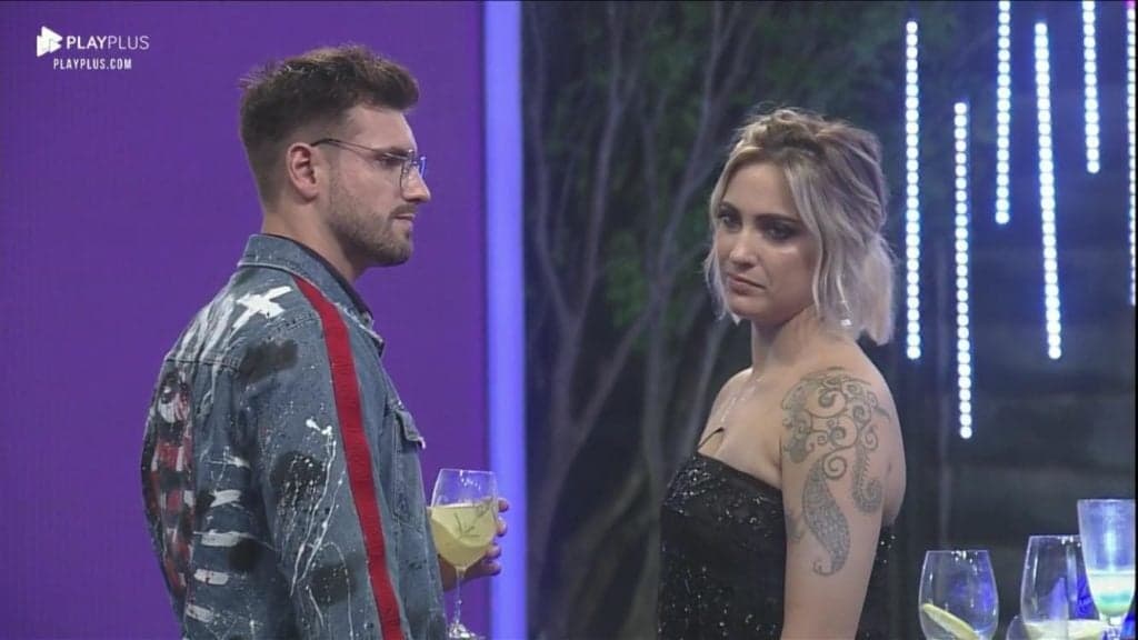 A Fazenda 2019: Guilherme Leão e Tati Dias interpretam briga de novela durante festa para ganhar holofote