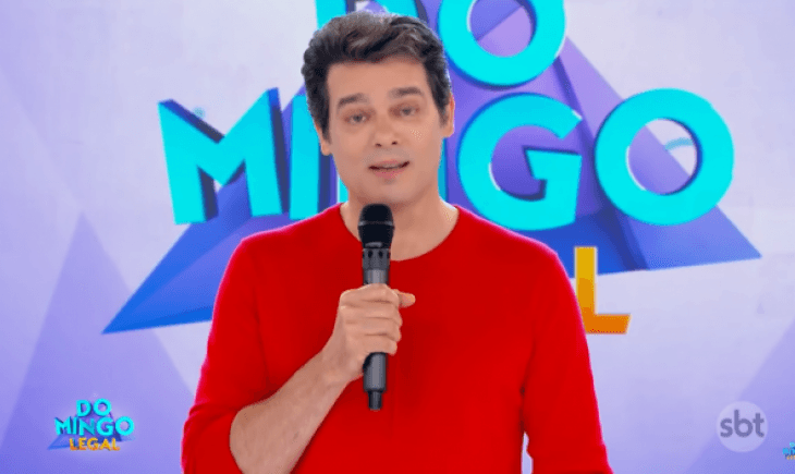 Celso Portiolli diz que seguidor "queima a rosca" e é acusado de homofobia por internautas