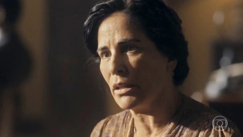 Éramos Seis: Lola descobre segredo de Carlos após a morte do filho e fica destruída