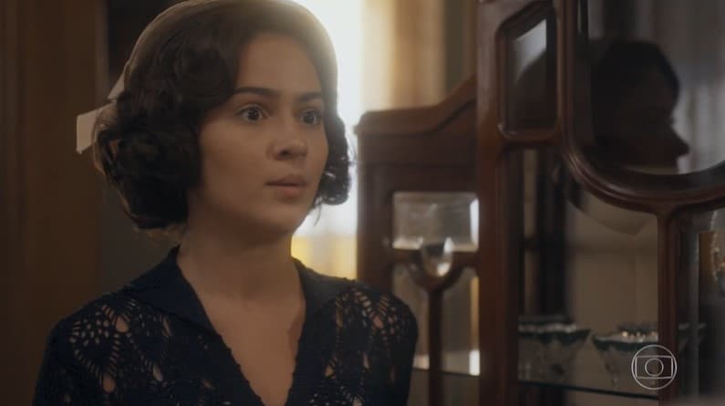 Éramos Seis: Isabel revela bomba, Lola fica indignada e passa mal