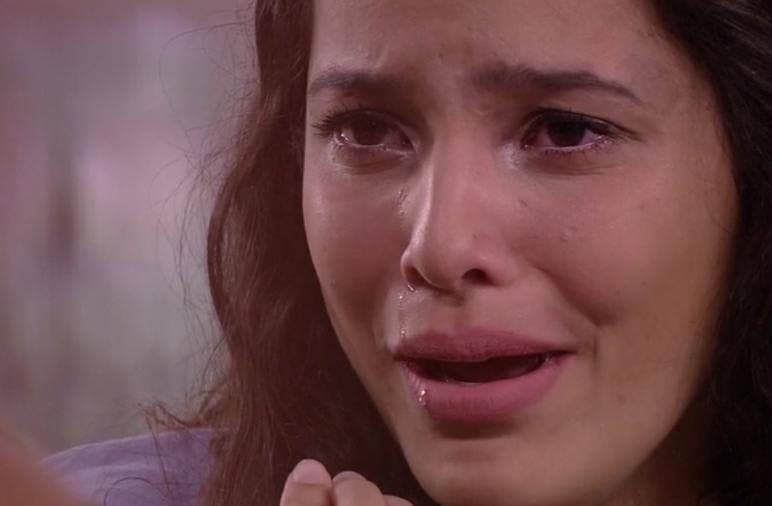 Barraco! Emilly cita mãe falecida em post, fã rebate e ex-BBB dá resposta surreal após ser confrontada