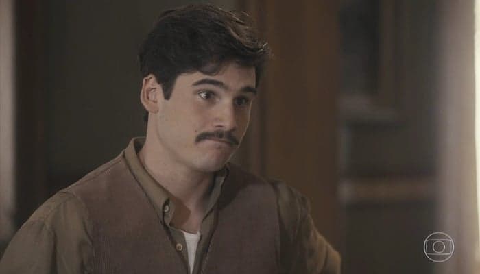 Alfredo (Nicolas Prattes) ficará revoltado com ordem de Lola em Éramos Seis (Foto: Reprodução/Globo) Alfredo (Nicolas Prattes) ficará revoltado com ordem de Lola em Éramos Seis (Foto: Reprodução/Globo)