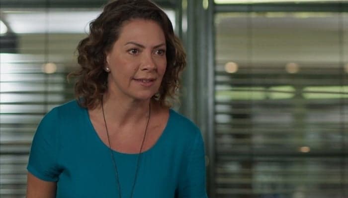 Bom Sucesso: Nana conta a verdade sobre Gisele e impressiona com revelação