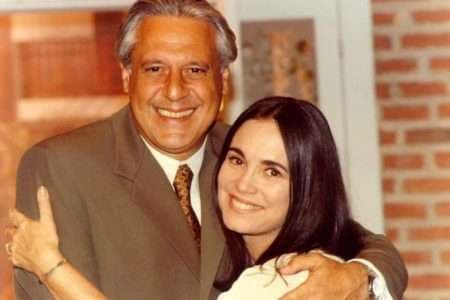 Antonio Fagundes após Regina Duarte aceitar convite de Bolsonaro: “Torço para que não saia queimada”