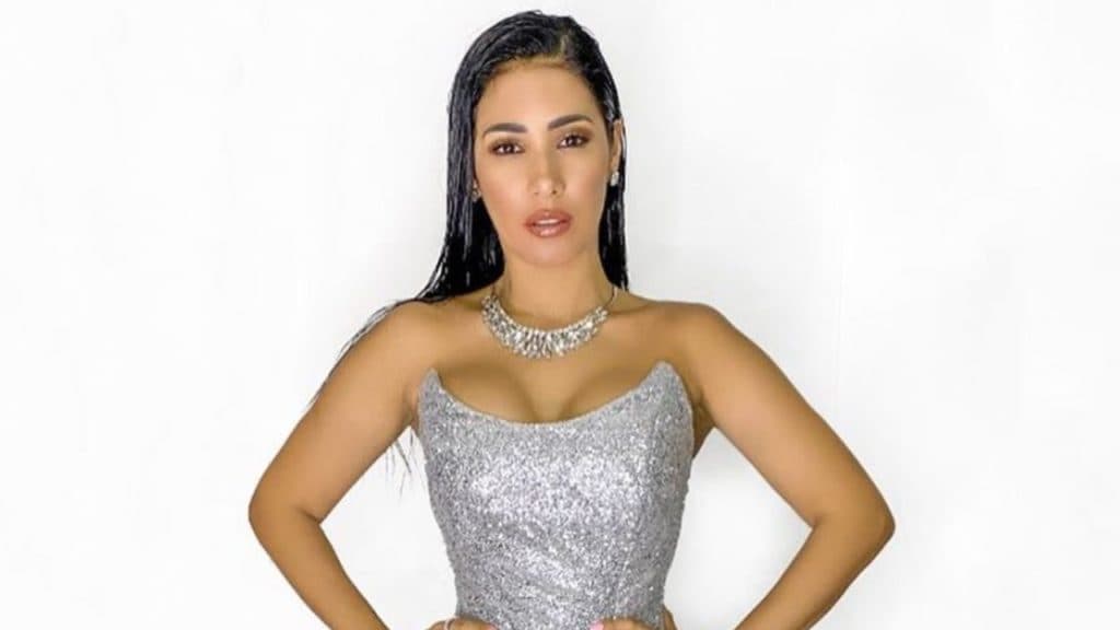 Ousada! Simaria perde completamente a vergonha e causa alvoroço após surgir com pouca roupa