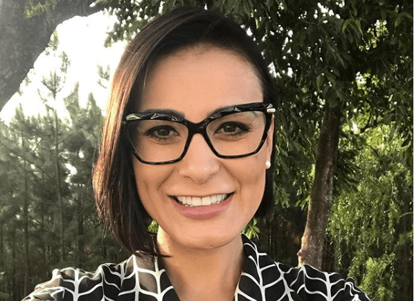 Andressa Urach, após afastamento, volta aos tempos de Carnaval: "Tentar ser feliz''