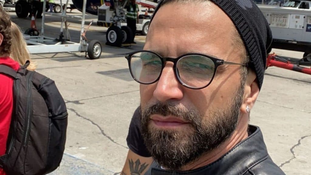 Latino vive verdadeiro momento de terror dentro de avião e escapa da morte: "Livramento"