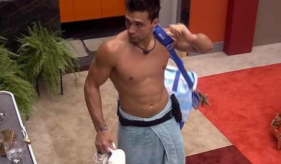 BBB 20: Petrix é chamado ao confessionário, é cortado pela direção e implora para ser perdoado por abusos
