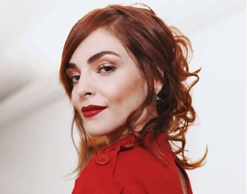 A famosa apresentadora da Globo, que comandará 'BBB - A eliminação' no Multishow ao lado de mais dois apresentadores, Titi Müller anunciou a sua gravidez (Foto: reprodução/Instagram) A famosa apresentadora da Globo, que comandará 'BBB - A eliminação' no Multishow ao lado de mais dois apresentadores, Titi Müller anunciou a sua gravidez (Foto: reprodução/Instagram)
