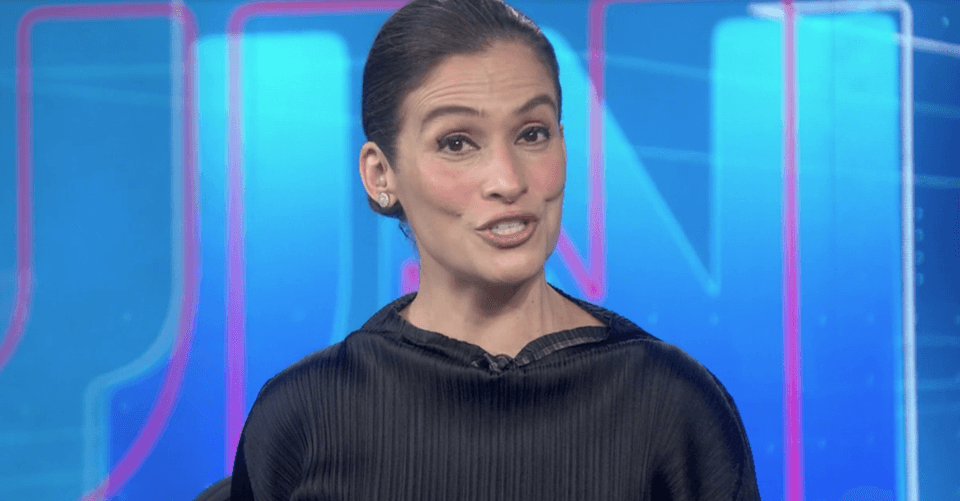Musa! Renata Vasconcellos aparece de cara lavada e surpreende ao mostrar foto rara da intimidade longe do JN