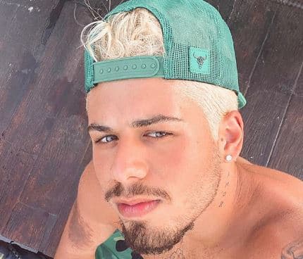 Após enfrentar situação desesperadora, filho de Leonardo, Zé Felipe reaparece e surpreende com aparência