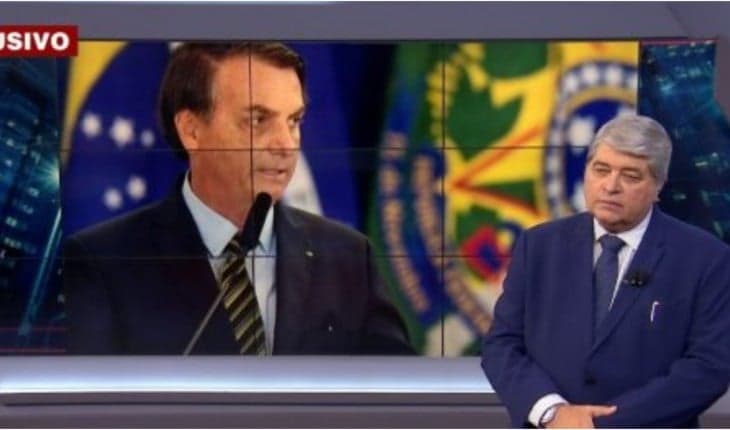 Bolsonaro se irrita ao vivo após pergunta de Datena e dá patada: "Tá forçando a barra"