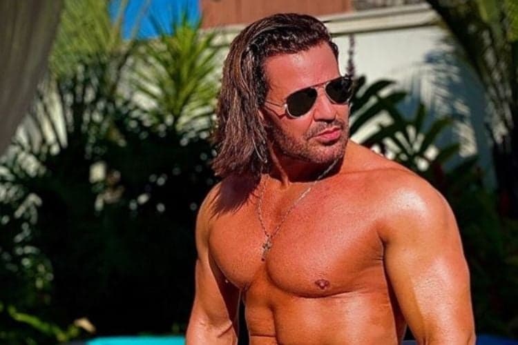 Ousado! Eduardo Costa fala de sexo a três: "Eu, você e sua amiga''