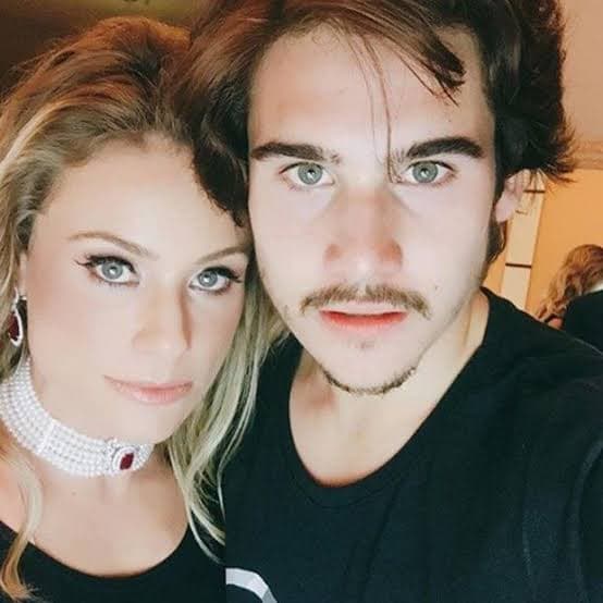 Nicolas Prattes e Giselle Prattes (Foto: Reprodução/Instagram) Nicolas Prattes e Giselle Prattes (Foto: Reprodução/Instagram)