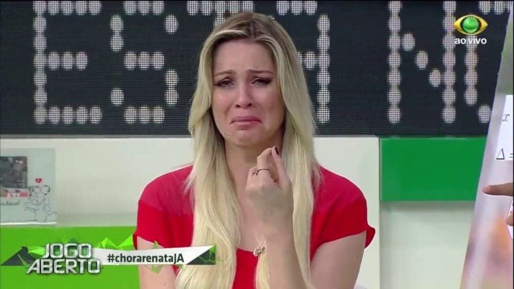Em choque! Renata Fan passa por situação incontrolável e quase pula do avião durante voo para Porto Alegre