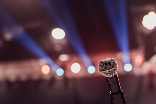 Mentiu! Cantora inventa aborto espontâneo e farsa vergonhosa explode: "Enganou todo mundo"