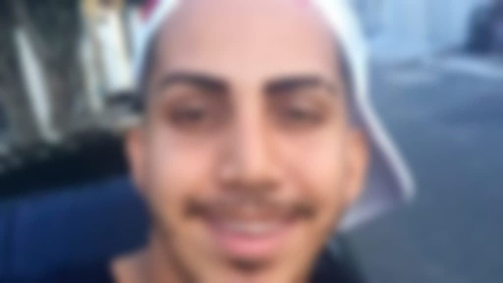 Influenciador digital de 24 anos é encontrado morto dentro de casa em Fortaleza e causa da morte é mistério