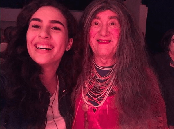 Renato Aragão completa 85 anos em ritmo de funk com a filha; veja